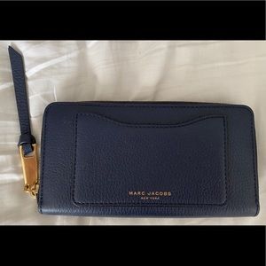 Marc Jacobs wallet